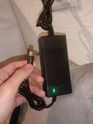 Cargador Patinete Eléctrico Xiaomi