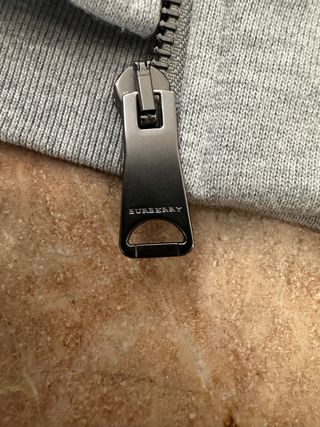 Sudadera Burberry Gris, Talla M