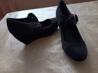 Zapatos de tacón negros