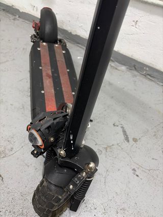 Patinete eléctrico en buen estado