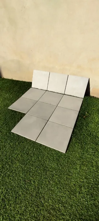Porcelánico URBAN GRIS 30x30 exterior