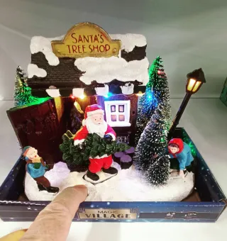 Scena Villaggio Natalizio Magic Village