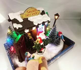 Scena Villaggio Natalizio Magic Village