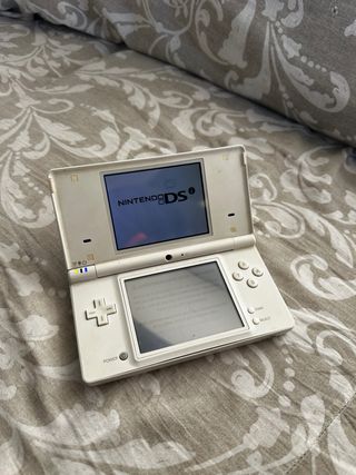 Nintendo DSi Blanca