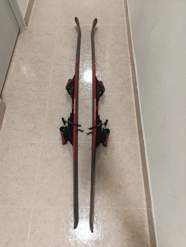 Esquís Adulto + Funda Portaesquís