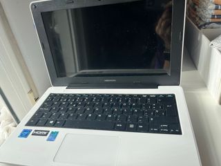 MEDION Classmate E11201 Ordenador Portátil