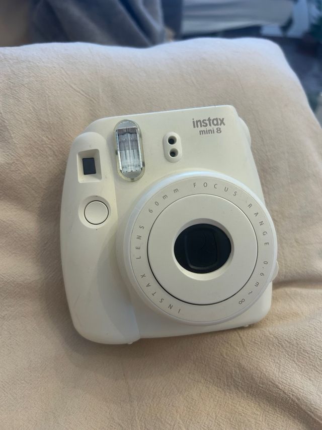 Cámara Instax Mini 8 Fujifilm Blanca