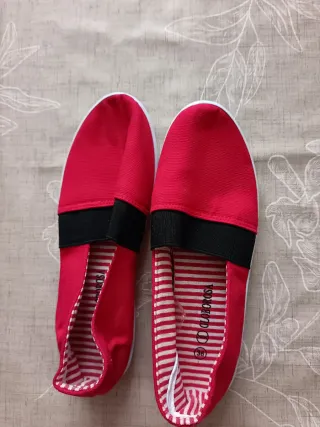 Zapatos planos rojos talla 36
