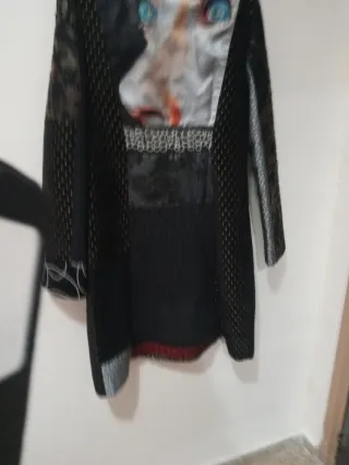 Abrigo Desigual Negro y Gris