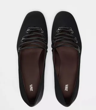 Bailarinas planas Zara detalle cordones cruzados