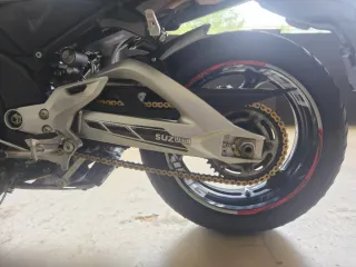 Suzuki B-King 1340cc año 2011 NO MAREANTES