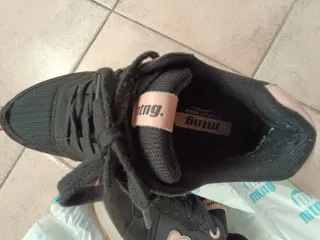 Scarpe sportive donna MTNG nere e rosa nr. 39