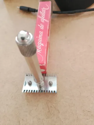 Maquinilla de afeitar antigua