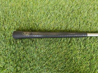 Madera Yonex V-Mass 250 5 18.0 zurdo