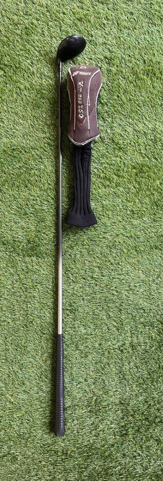 Madera Yonex V-Mass 250 5 18.0 zurdo