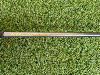 Madera Yonex V-Mass 250 5 18.0 zurdo