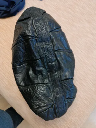 Bolso Uterqüe Negro Piel Cadena