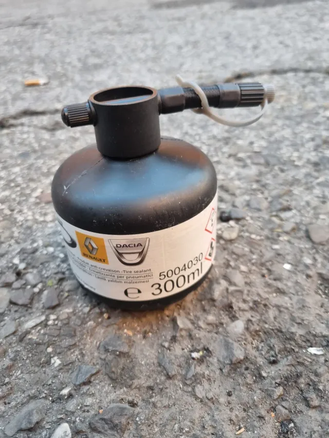 Kit anti-forature Renault Dacia 300ml