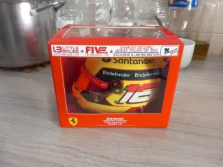 Casco Charles Leclerc Monza GP 2023 Scala 1:2