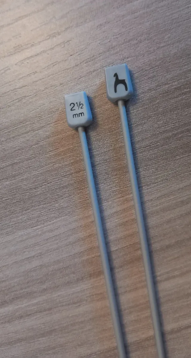 Ferri da maglia 2.5 mm