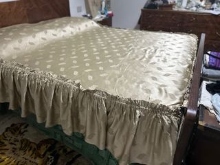 Coperta effetto seta beige/oro