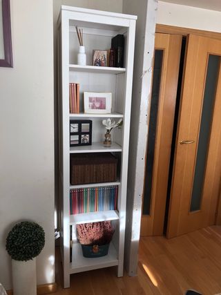 Estantería blanca Ikea madera