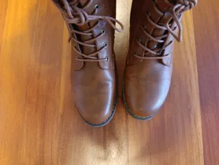 Botas marrones talla 38