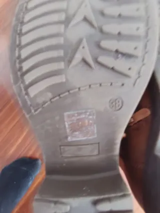 Botas marrones talla 38