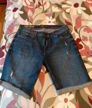 Pantalón corto vaquero hombre