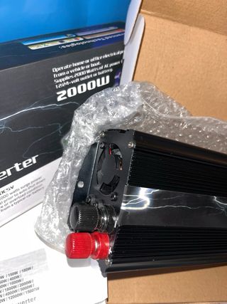 Inverter 2000W DC 12V AC 220V