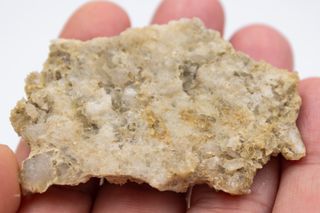 Lotto di 8 formazioni minerali naturali di selenite