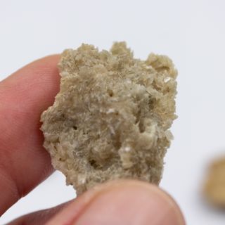 Lotto di 8 formazioni minerali naturali di selenite