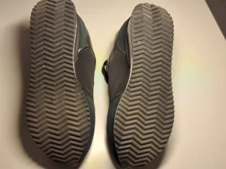 Zapatillas Pepe Jeans Mujer Negro/Dorado. Número 4