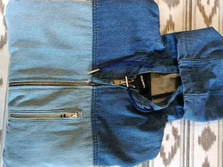 Chaqueta vaquera Diesel con capucha