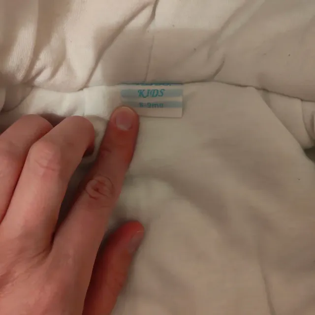 Tutina Yes!Do Kids,va bene per 5-6 mesi