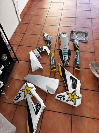 Plástica Husqvarna TE300 2020 Original