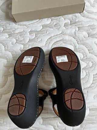 Sandalias Clarks Un Dory T.39 Piel Negras