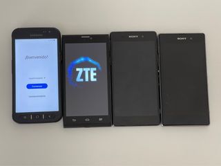 Lote 4 cellulari Samsung, Sony, ZTE