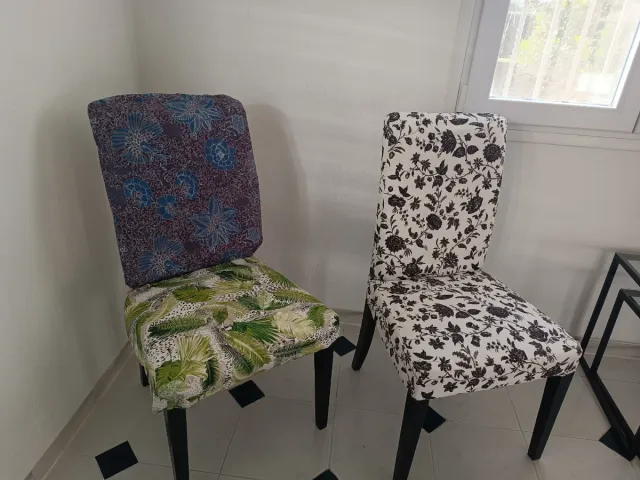 Sillas de comedor con estampado floral