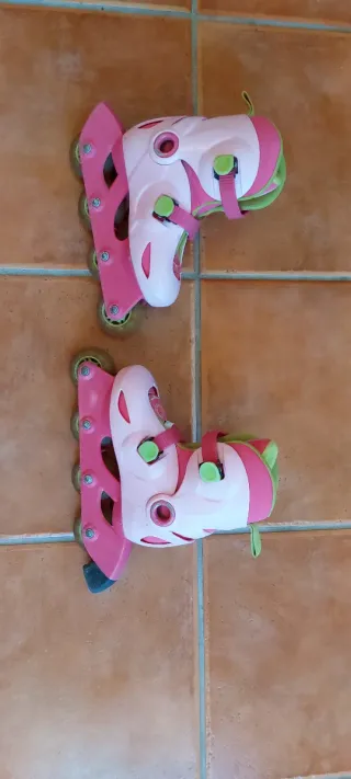 Patines en línea para niña rosas
