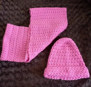 Conjunto de lana tejido a mano