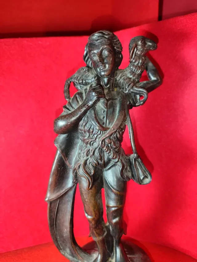 Escultura Baix-Ebre El buen pastor