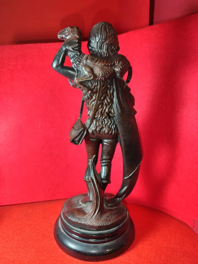 Escultura Baix-Ebre El buen pastor