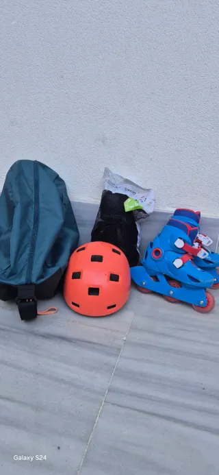 Patines en línea para niño + casco y protecciones