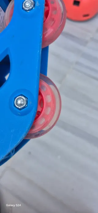 Patines en línea para niño + casco y protecciones