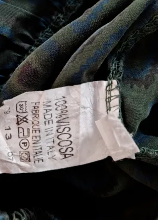 Calças M perna larga com padrão