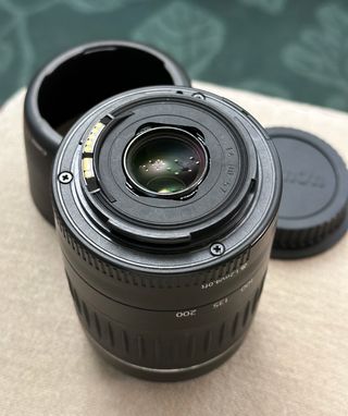 Canon EF 55-200mm II USM e EF 28-90mm argento