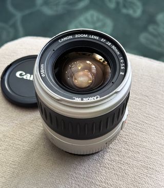 Canon EF 55-200mm II USM e EF 28-90mm argento