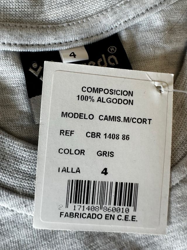 Uniforme Brains Nursery Schools T.4 (lote 8 piezas