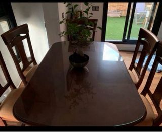 Tavolo da pranzo in legno massello per 6 persone